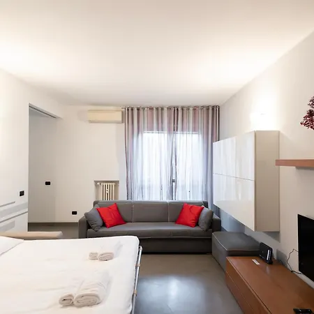 Splendido Quadrilocale Nel Cuore Dei Navigli * Milan